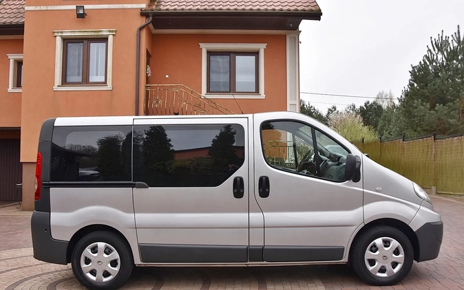 Renault Trafic cena 48400 przebieg: 184000, rok produkcji 2011 z Suwałki małe 781